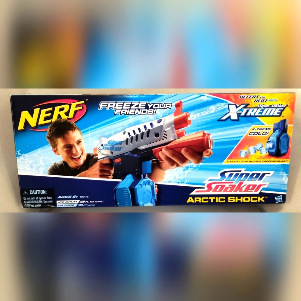 Nerf Super Soaker X-Treme Arctic Shock Water Blaster Mint in Sealed Box Hasbro